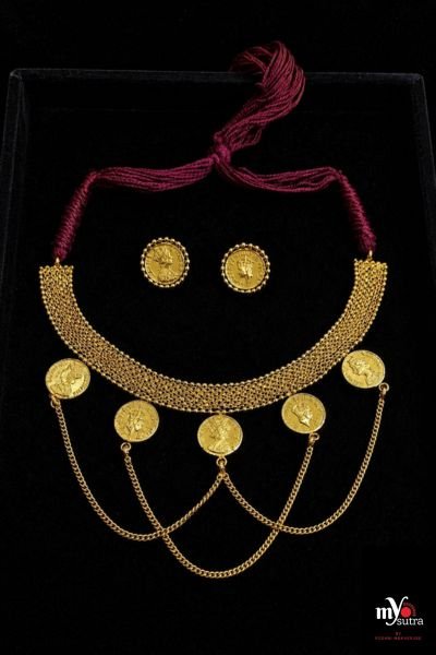 Gini– Antique Gold Plated Jewellery Set